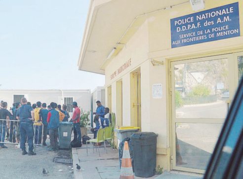 Ventimiglia, polizia italiana contro i francesi