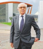 Copertina di Giochi sporchi e soldi pubblici: il “Supremo” si prende Albano