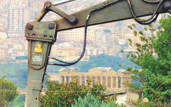 Ecco le ruspe, in ritardo di 17 anni