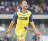 Copertina di Attenzione Juve, Marotta  fa più danni dell’olio di palma