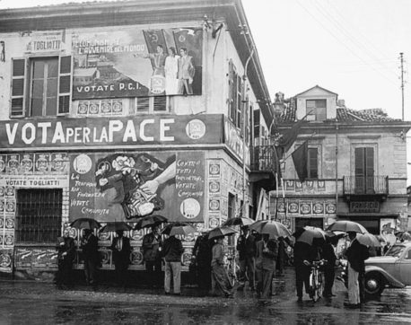 Il Pd rottama segretari e riunioni