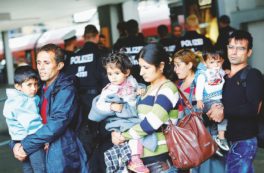 Copertina di Angela dei rifugiati regina convertita sulla via di Damasco