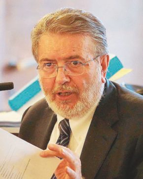 Penati, i dem rinunciano al risarcimento