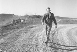 Copertina di Beppe Fenoglio, la maratona con il Partigiano Johnny