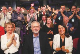 Copertina di Governo-ombra di lotta. Il Labour cambiaverso