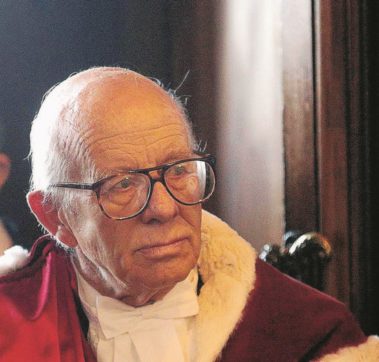 “Vitalizi ai condannati,  la politica li ha salvati ancora”