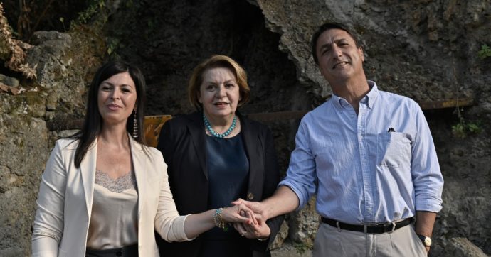 Sicilia, domani le primarie del campo progressista. Pd, M5s e sinistra scelgono il candidato in un contesto politico surreale
