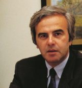 Copertina di E tu come nascondi le tangenti? Libri, prosecco, reggiseno o cesso