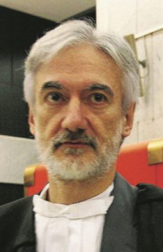 “È la storia italiana, dal waterboarding sui brigatisti in poi”