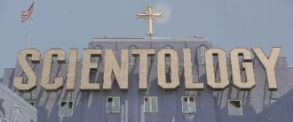 Copertina di Alex punta Scientology  È ora di vederci chiaro