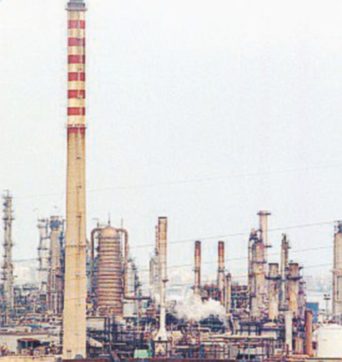 Un morto nell’azienda di Prestigiacomo Priolo, 8 indagati per le 2 vittime all’Eni