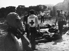 Copertina di L’eccidio-fantasma nella Beirut in rivolta