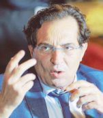 Copertina di Ncd-Pd, inciucio siculo nell’hotel degli intrighi