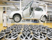 Copertina di Lo scandalo dilaga: “Trucchi pure in Ue” Bmw sotto accusa