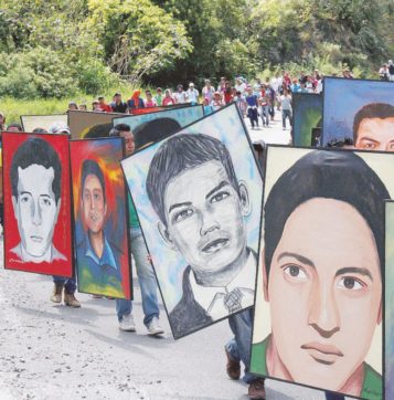 Quei 43 studenti che avevano troppi nemici