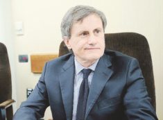 Copertina di Alemanno: cade la mafia, resta la corruzione