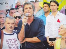 Copertina di L’ordine di Renzi all’alba: “Cacciatelo”. Voto in primavera