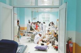 Copertina di In Afghanistan solo per salvare la faccia