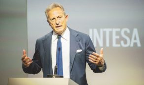 Copertina di Il numero due  di Intesa, il condannato  per mafia e quella pratica da sbloccare