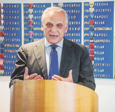 Il consulente di mr. Bee , tra calcio e riciclaggio