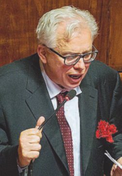 Barani, il senatore  del gestaccio: “Danni erariali per 2 milioni”