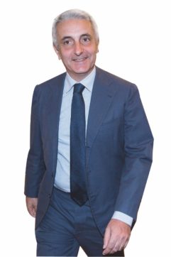 L’ex cocco di Napolitano vuol tornare da B.