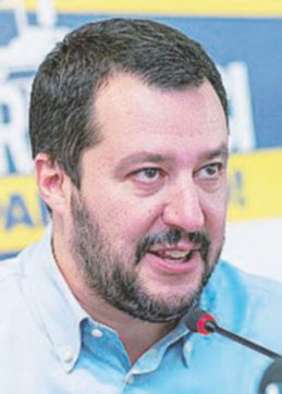 Il tronista Salvini fregato dai profughi di Frau Merkel