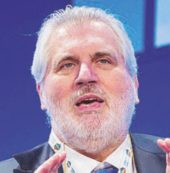 Copertina di Il sistema bancario comincia a vacillare