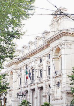 Scuola, ricorso al Tar contro l’esclusione dei precari dal bonus