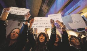 Copertina di Il Marziano ritira l’addio. Orfini prova la pesca a destra