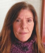 Copertina di Lucia in pensione senza volerlo. Metafora di un Paese ingrato