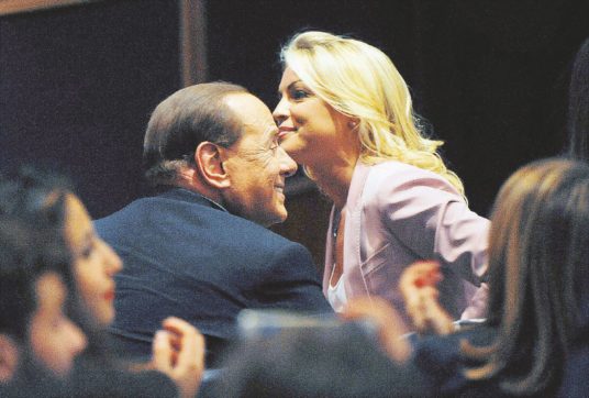 Pascale a B: “Non me ne vado” Da due anni  separati in casa