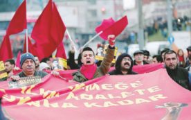 Copertina di Referendum su Erdogan Turchia spaccata nell’urna