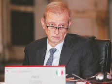 Copertina di Laboratorio Torino, la “sinistra” può far perdere Fassino