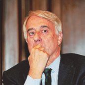 Copertina di Pisapia è pronto a scegliere Sala