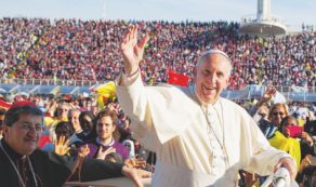 Copertina di Il Papa a Firenze rottama la Cei: “No all’ossessione del potere”