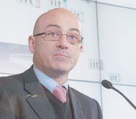 Copertina di L’Iit di Genova, il privato che ora punta a Milano (con 250 milioni di soldi pubblici)