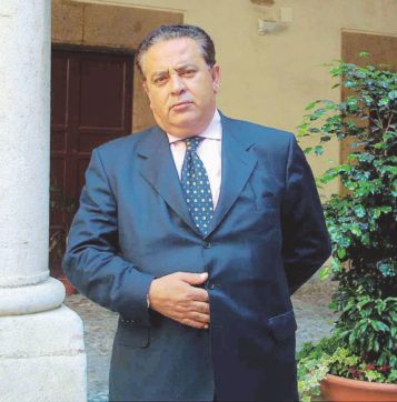 “Ateneo abusivo”. L’ultimo scandalo del Barone rosso