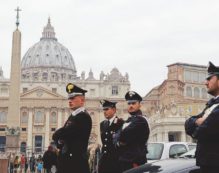 Copertina di Mille estremisti in Italia, in arrivo nuove espulsioni