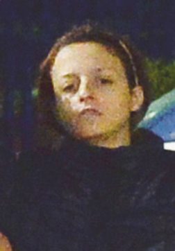 La madre di Lorys: “Morì per un gioco con le fascette”