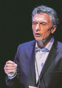 Perquisita la Banca centrale: “Vende dollari che non ha”