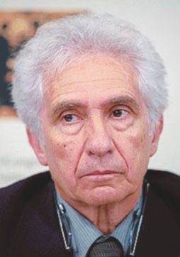 Mineo rilancia: “Renzi subalterno alla spietata Boschi”