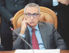 Copertina di “Per questi terroristi Internet è un’arma vincente, noi siamo molto più indietro”