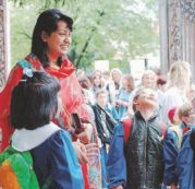 Copertina di Torpignattara, la scuola dei tanti popoli “Convivenza complessa ma nessuna psicosi”