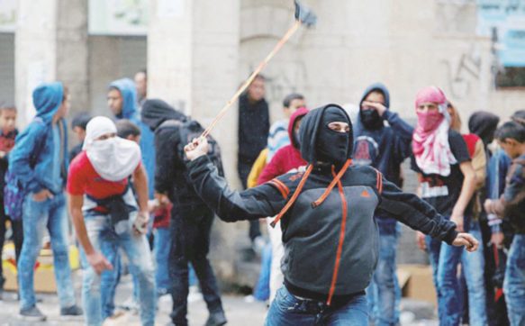 Copertina di Dodicenni nell’Intifada, Tel Aviv: arrestateli