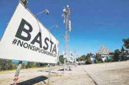 Copertina di I 120 giorni del Cocoricò. Riapre con l’alcol vietato