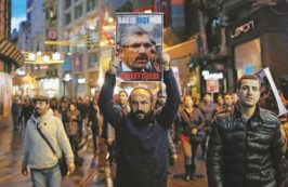Copertina di Erdogan, raid e pallottole. Ucciso l’avvocato dei curdi