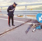 Copertina di Sicilia, il viadotto della Statale è inclinato ma per l’Anas è soltanto un po’ flessibile