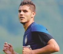 Copertina di Povero Icardi, gli manca soltanto  un figlio di Wanda con Maxi Lopez