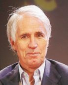 Copertina di Vita e stile di Malagò, il trasparente-opaco